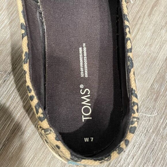 Toms Alpargata Leopard Print Slip On Shoes - Size: 7 - Picture 10 of 11